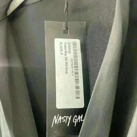 Nasty Gal Black Long Sleeve V-Neck Side Slit Pleated Wrap Side Midi Dress Size 4 - Picture 5 of 9